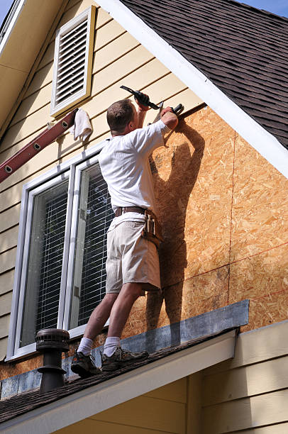 Best Residential Vinyl Siding Installation  in Highland, CA